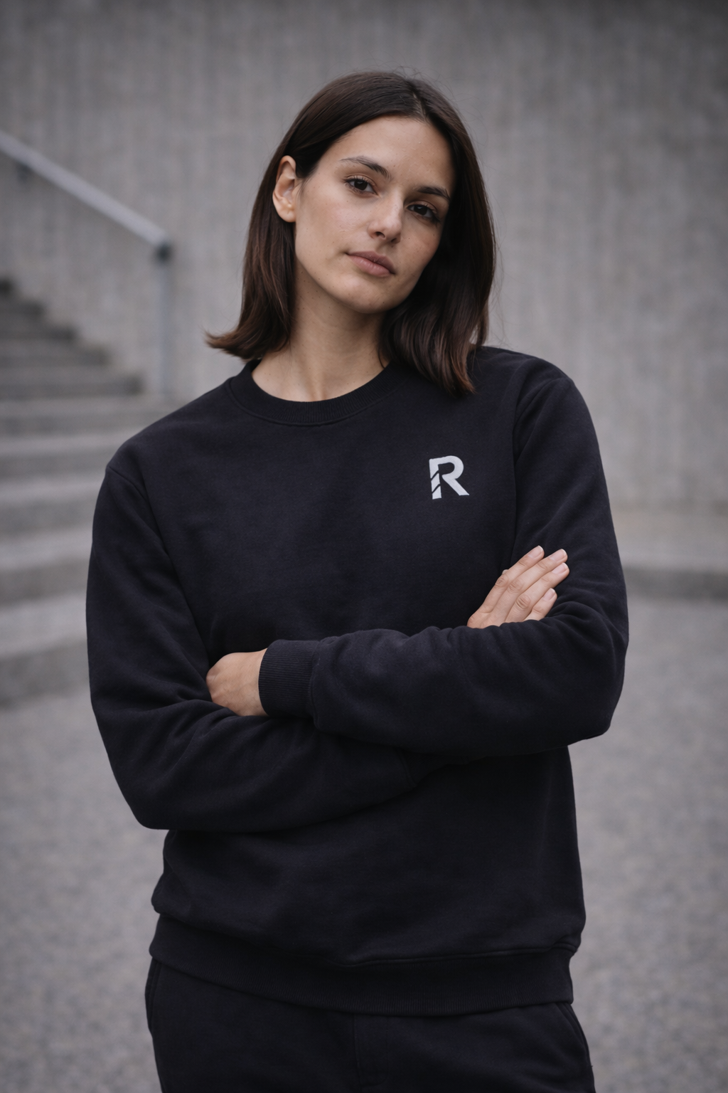 “BUILT” 001 CREWNECK SWEATSHIRT